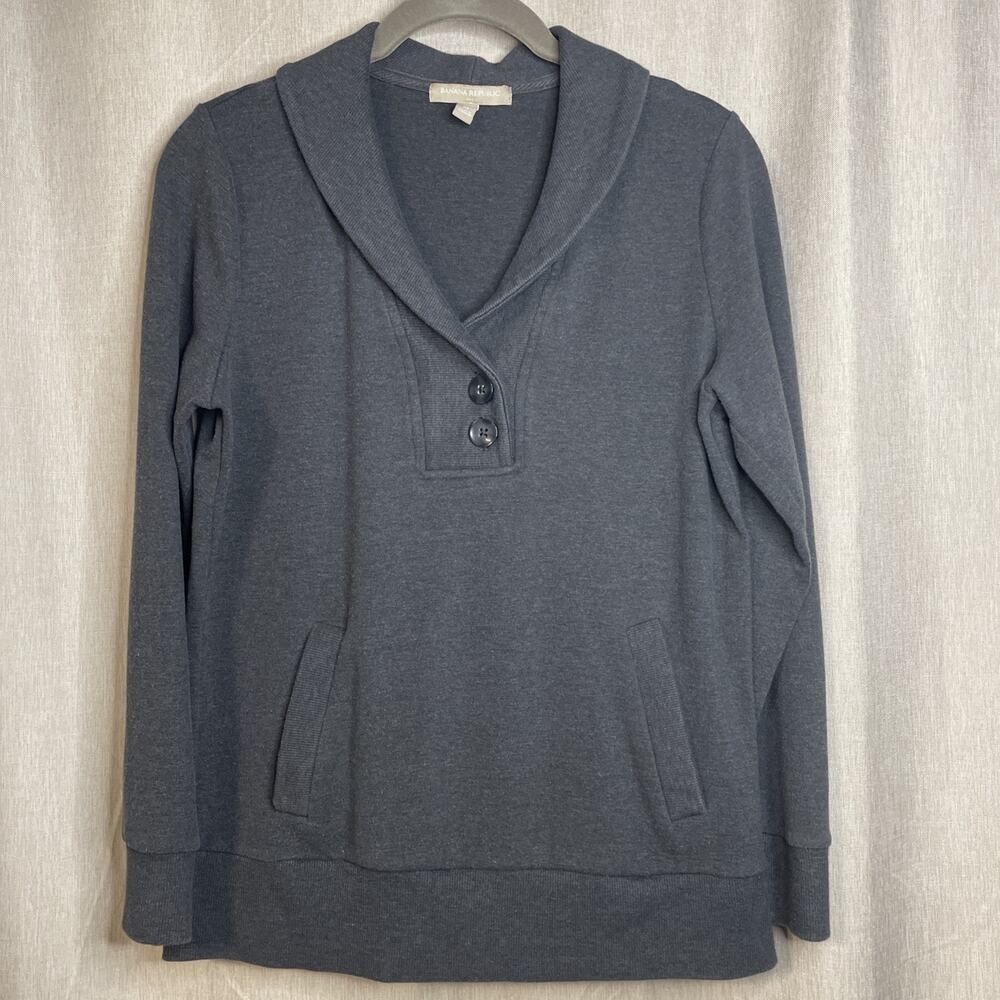 Banana Republic Women’s Pullover Top Sz Med - Gray Buttons Front Pocket Collared
